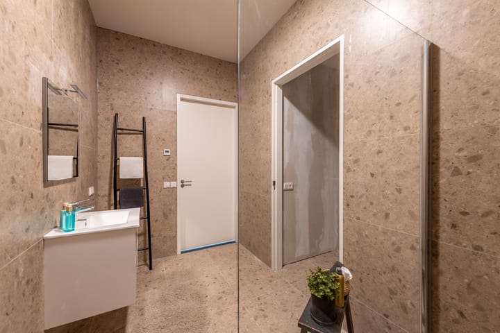 Photo 14 of Van Bylandtstraat 25-B