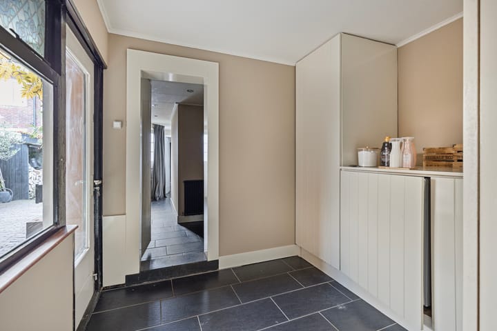 Foto 19 van Palembangstraat 16