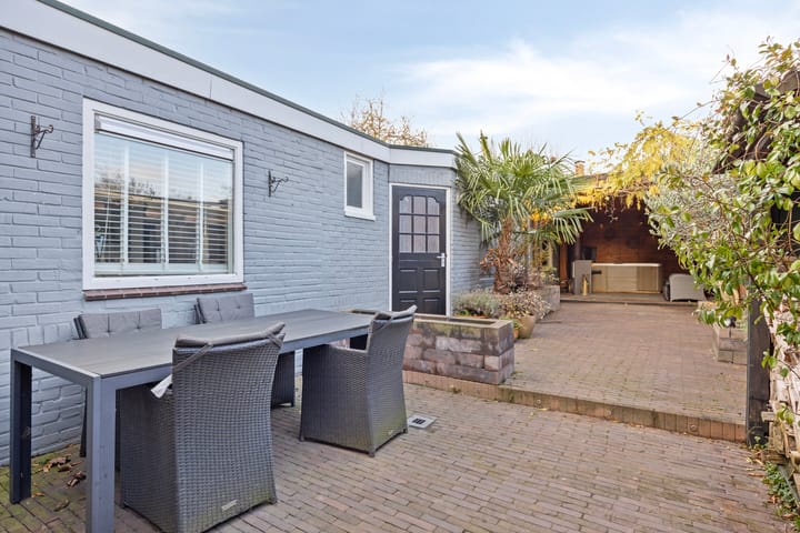 Foto 32 van Palembangstraat 16