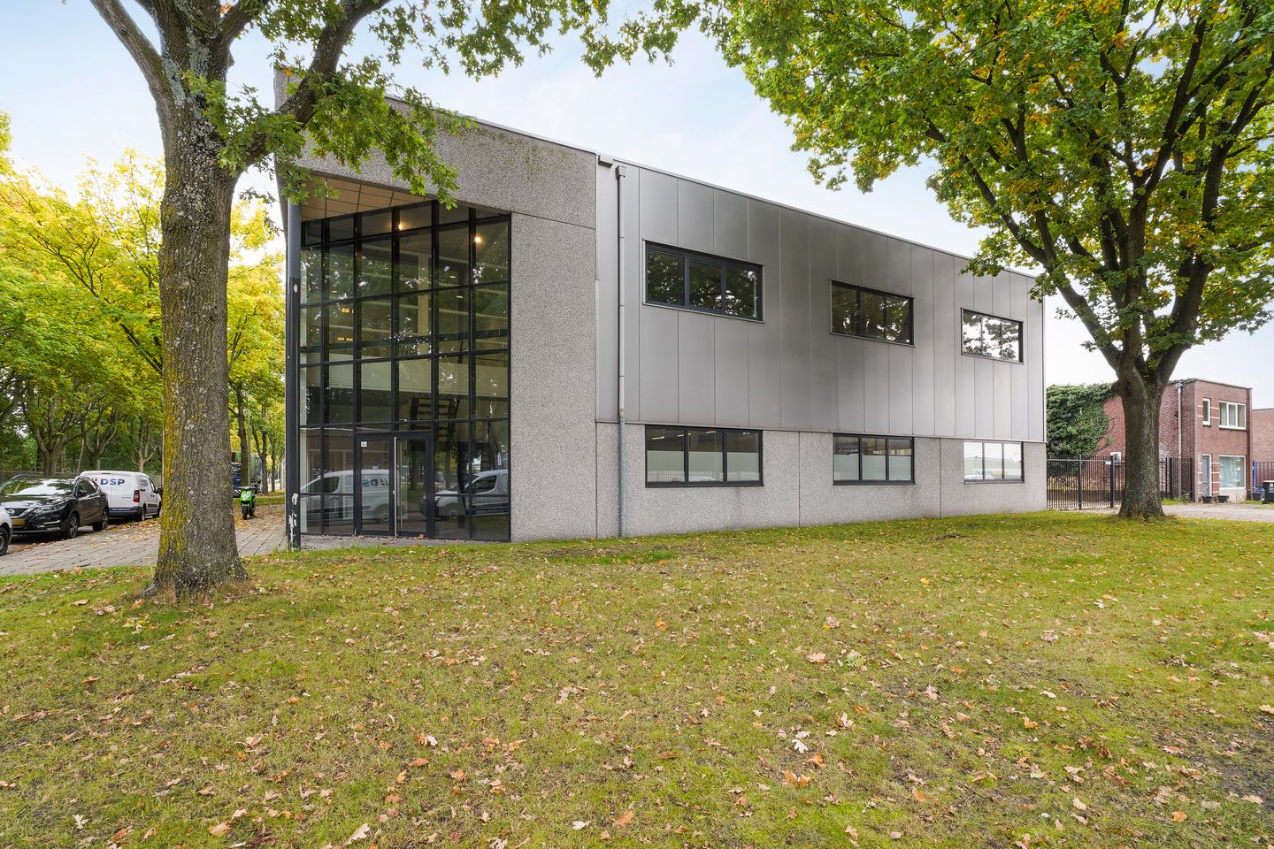 Bekijk foto 2 van Gebroeders Salastraat 40