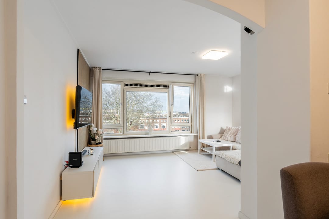 Photo 8 of Rotterdamsedijk 235-D