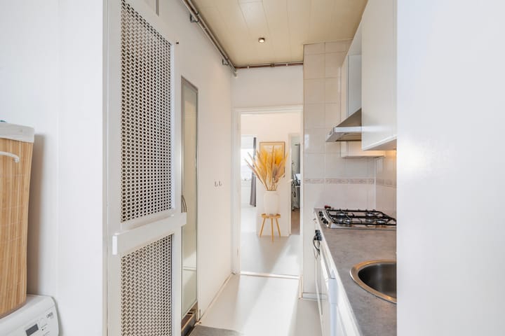 Foto 14 van Rotterdamsedijk 235-D