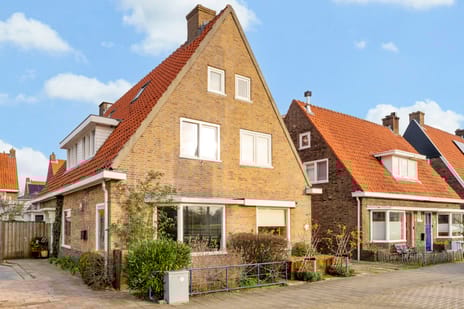 undefined main image