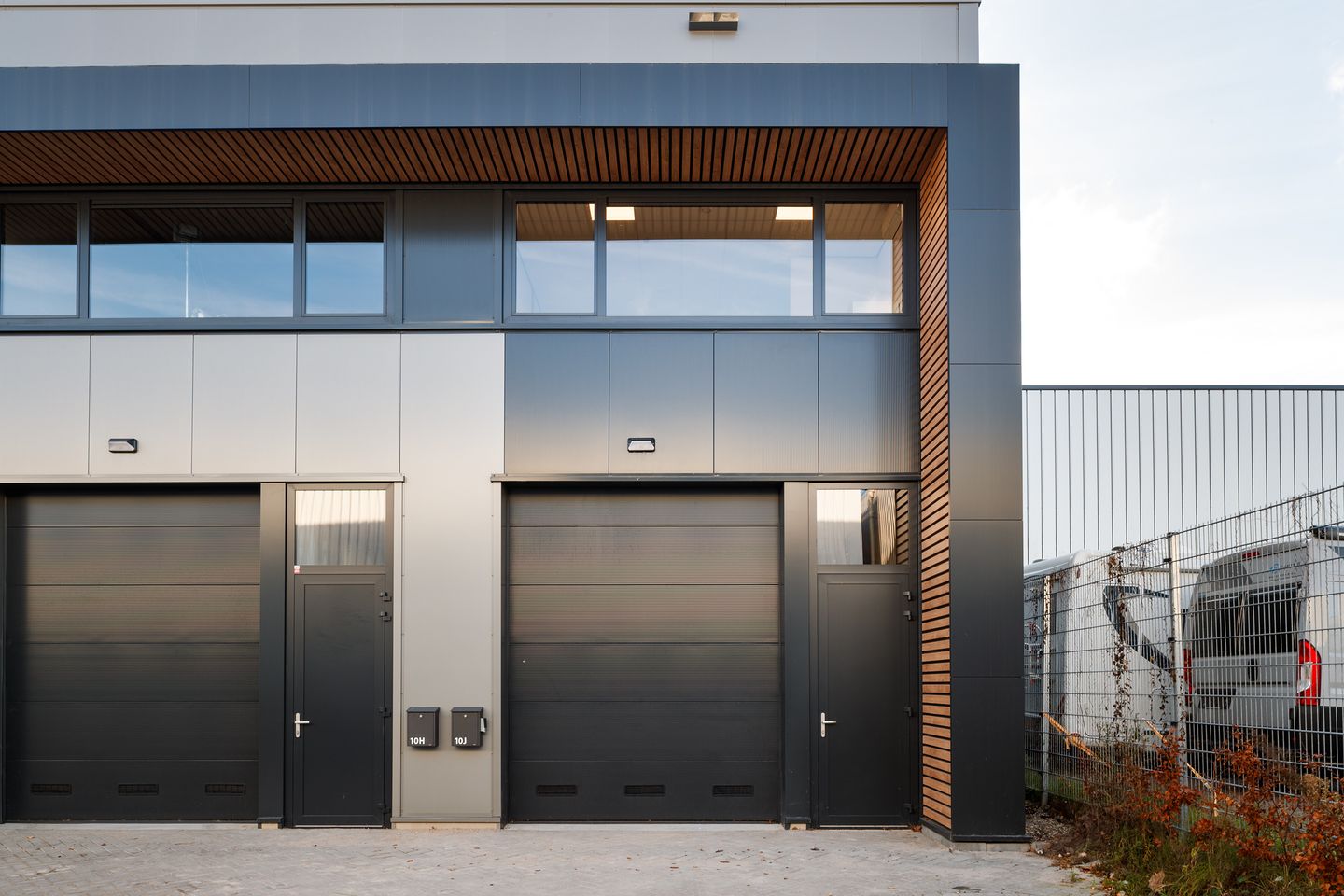 View photo 1 of Industrieweg 10-J