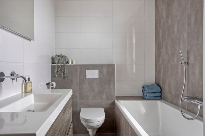 Foto 20 van Koolzaadakker 8