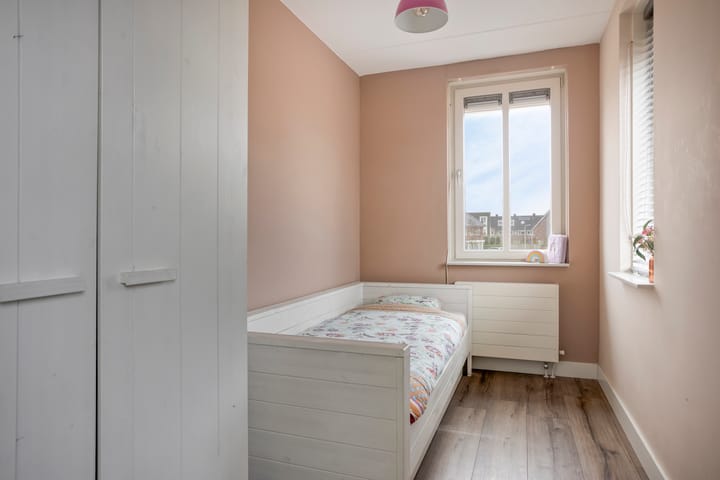 Foto 25 van Koolzaadakker 8