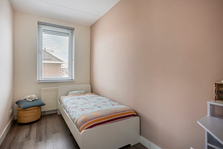 Foto 26 van Koolzaadakker 8