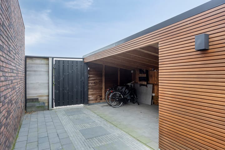 Foto 45 van Koolzaadakker 8