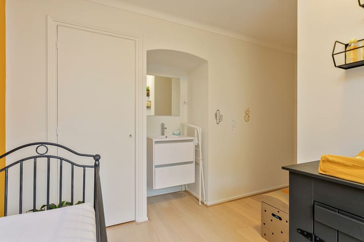 Photo 21 of Helmerslaan 65