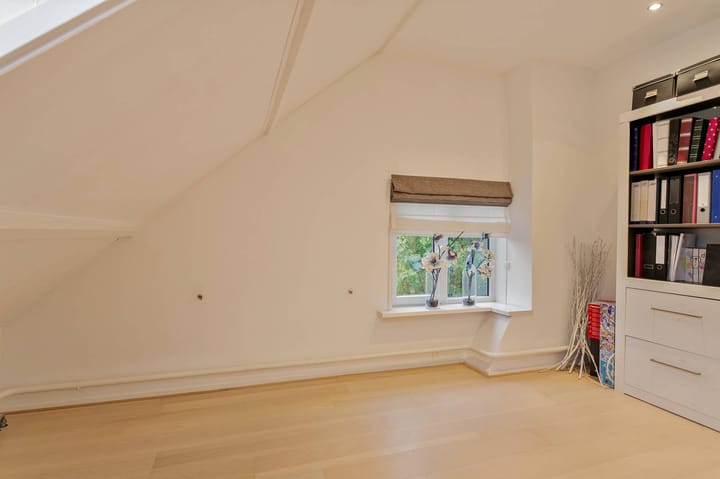 Photo 31 of Helmerslaan 65