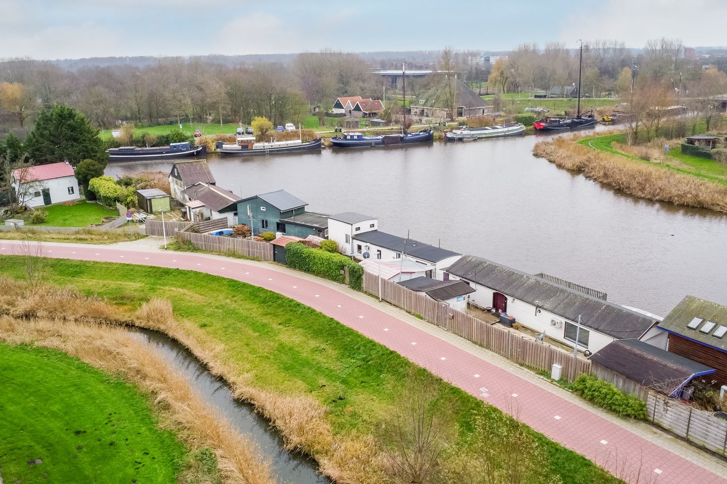 Photo 40 of Wheredijk 80