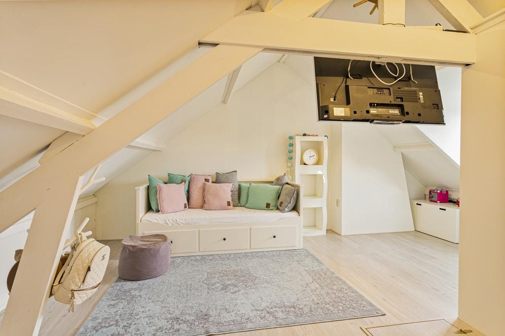 Photo 13 of van Henegouwenstraat 3