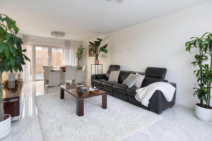 Photo 9 of Oranje Nassaustraat 25