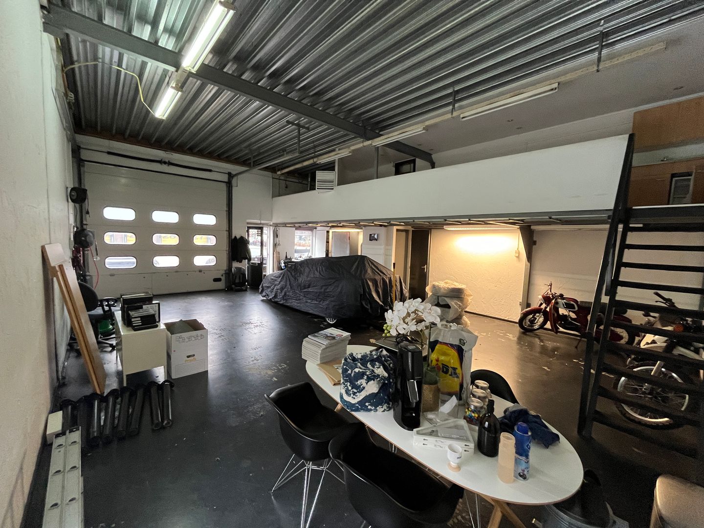 View photo 4 of Edisonstraat 13-a