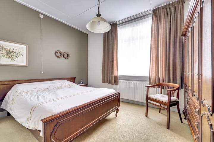 Foto 24 van Heikantsestraat 4