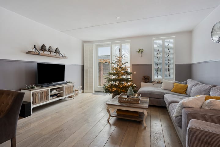 Photo 2 of Marskramer 43