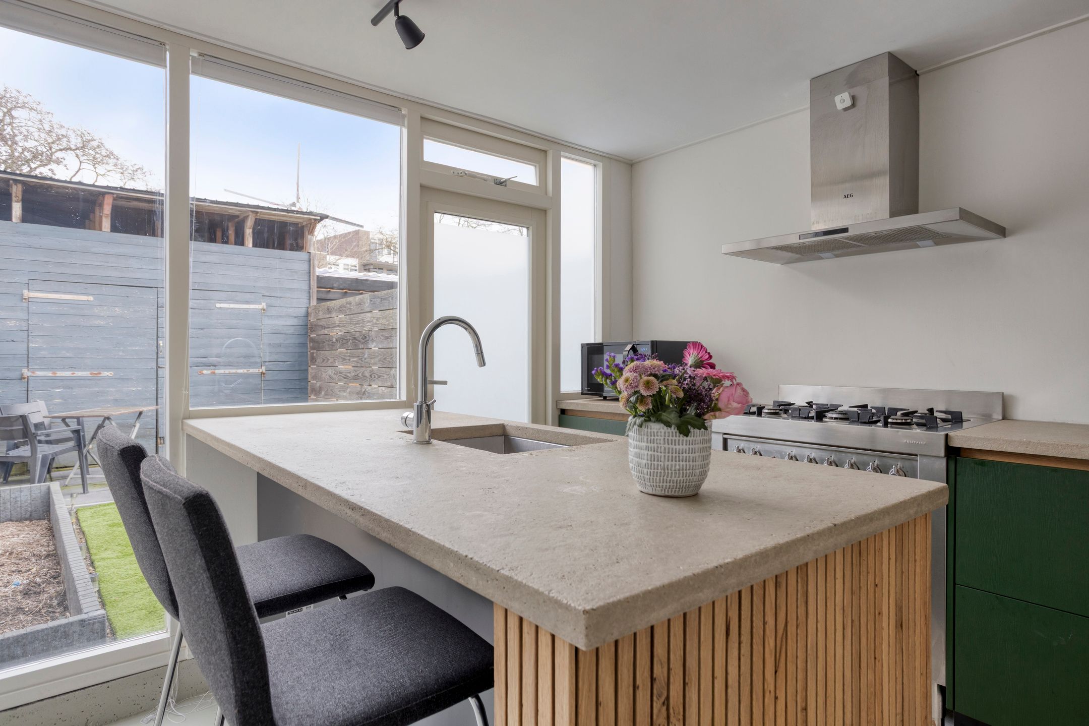 Foto 21 van Prins Hendrikstraat 14