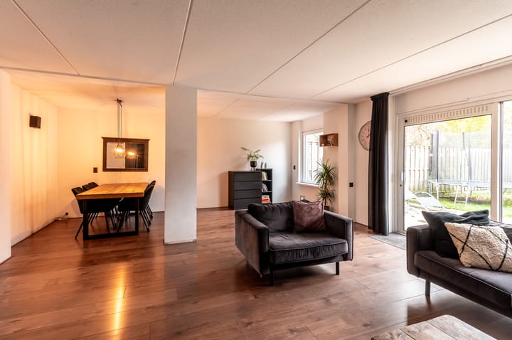 Photo 11 of Willem Pijperstraat 10