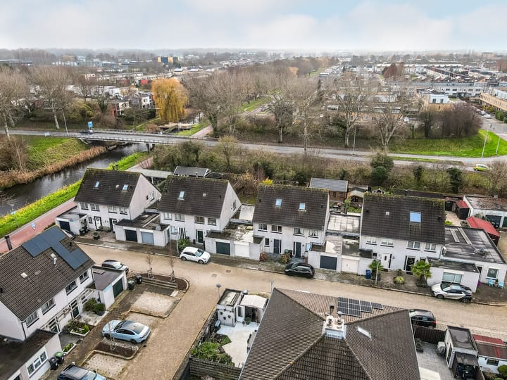 Photo 39 of Willem Pijperstraat 10