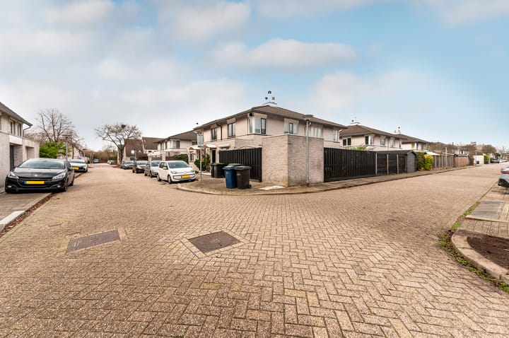 Photo 34 of Willem Pijperstraat 10