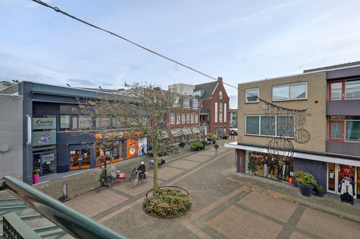 Foto 11 van Julianaplein 55