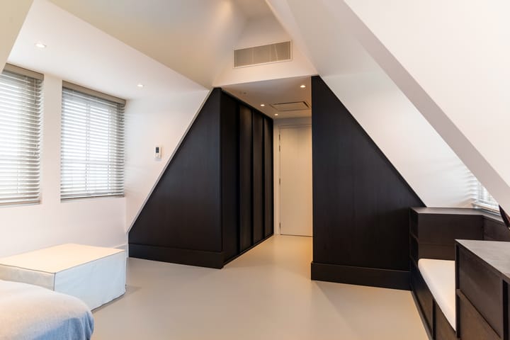 Foto 41 van Oosteinderweg 59-A