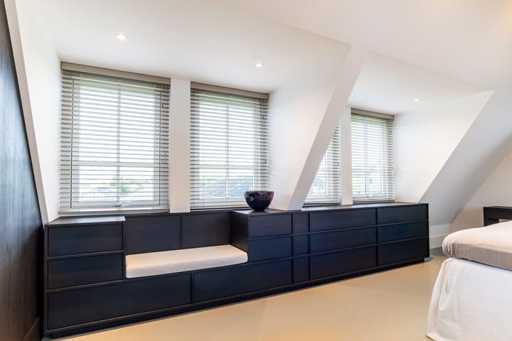 Foto 42 van Oosteinderweg 59-A