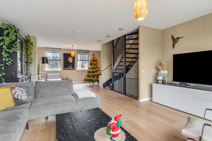 Foto 51 van Hagenstein 122