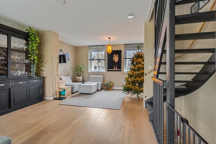 Foto 52 van Hagenstein 122