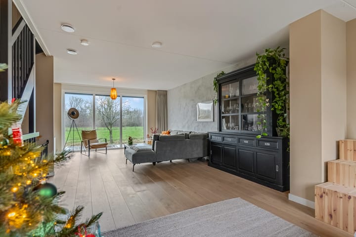 Foto 56 van Hagenstein 122