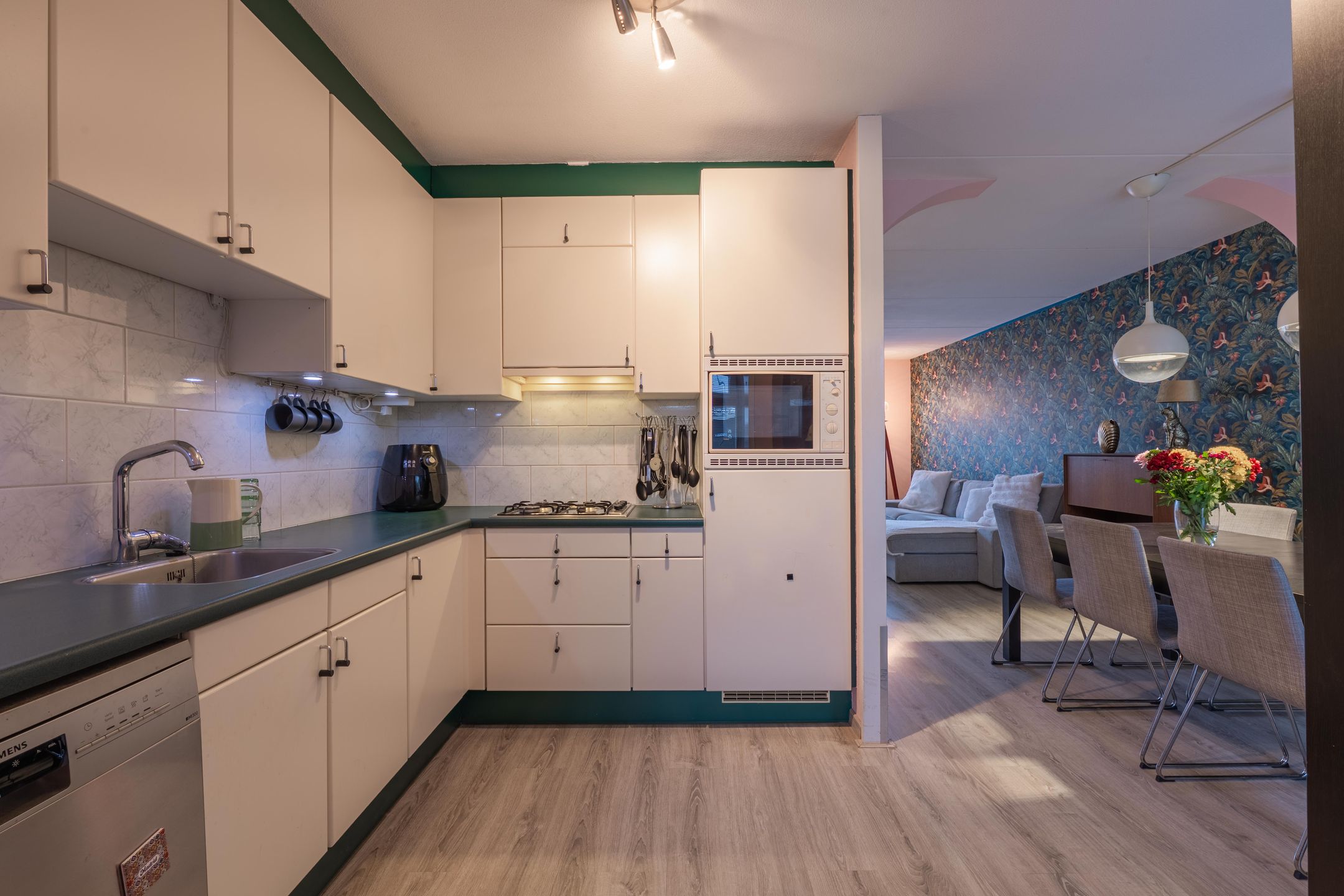 Foto 24 van F.J. Ebbensstraat 101