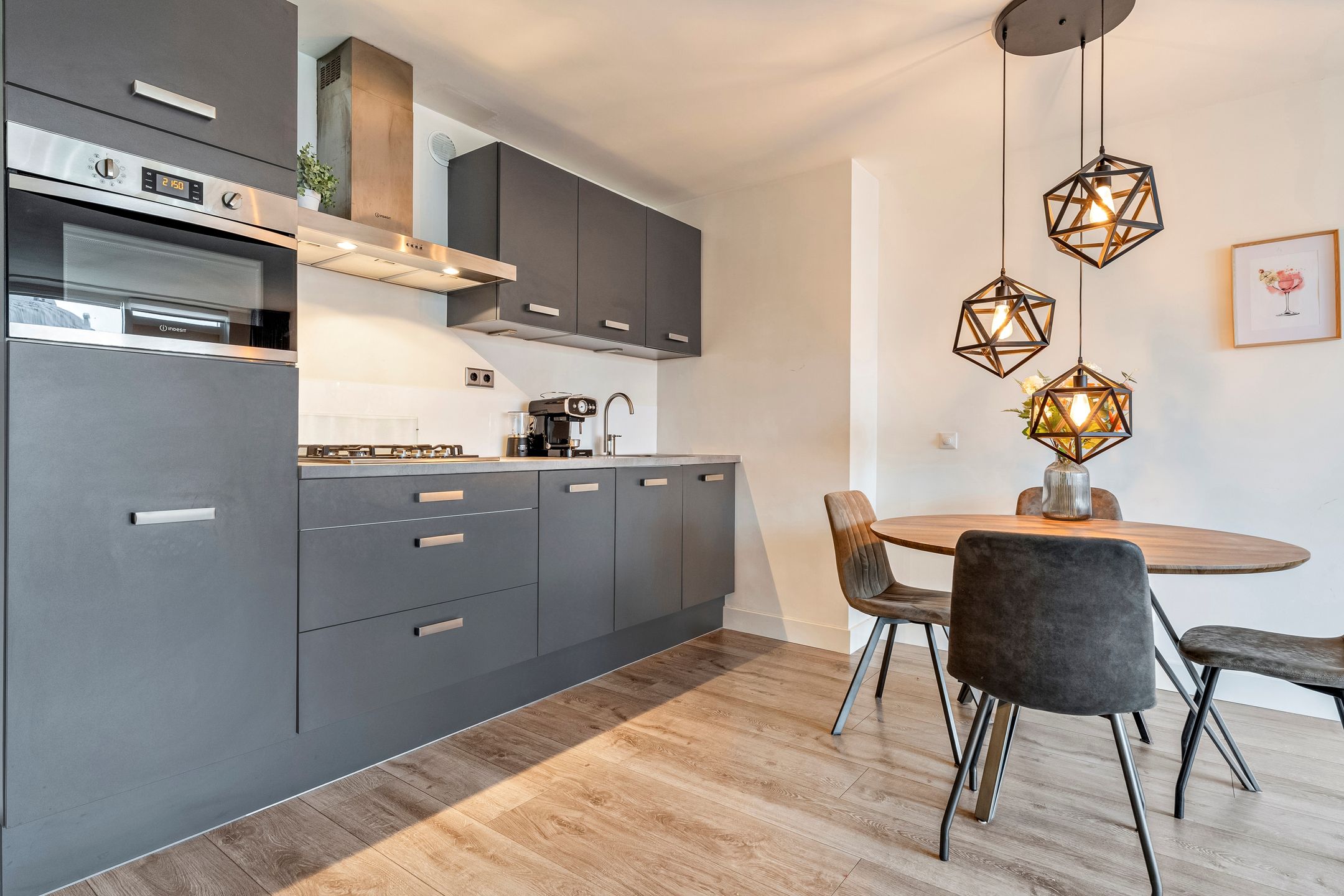 Foto 15 van Piusstraat 28-10