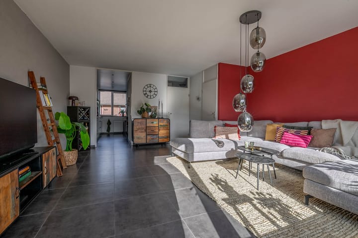 Foto 4 van Anna Roemers-Visscherpad 14