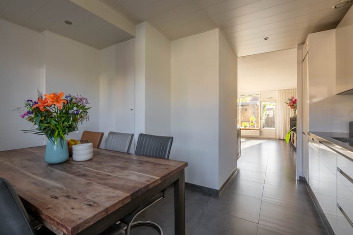 Foto 8 van Anna Roemers-Visscherpad 14