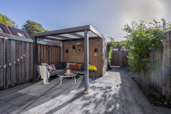 Foto 12 van Anna Roemers-Visscherpad 14