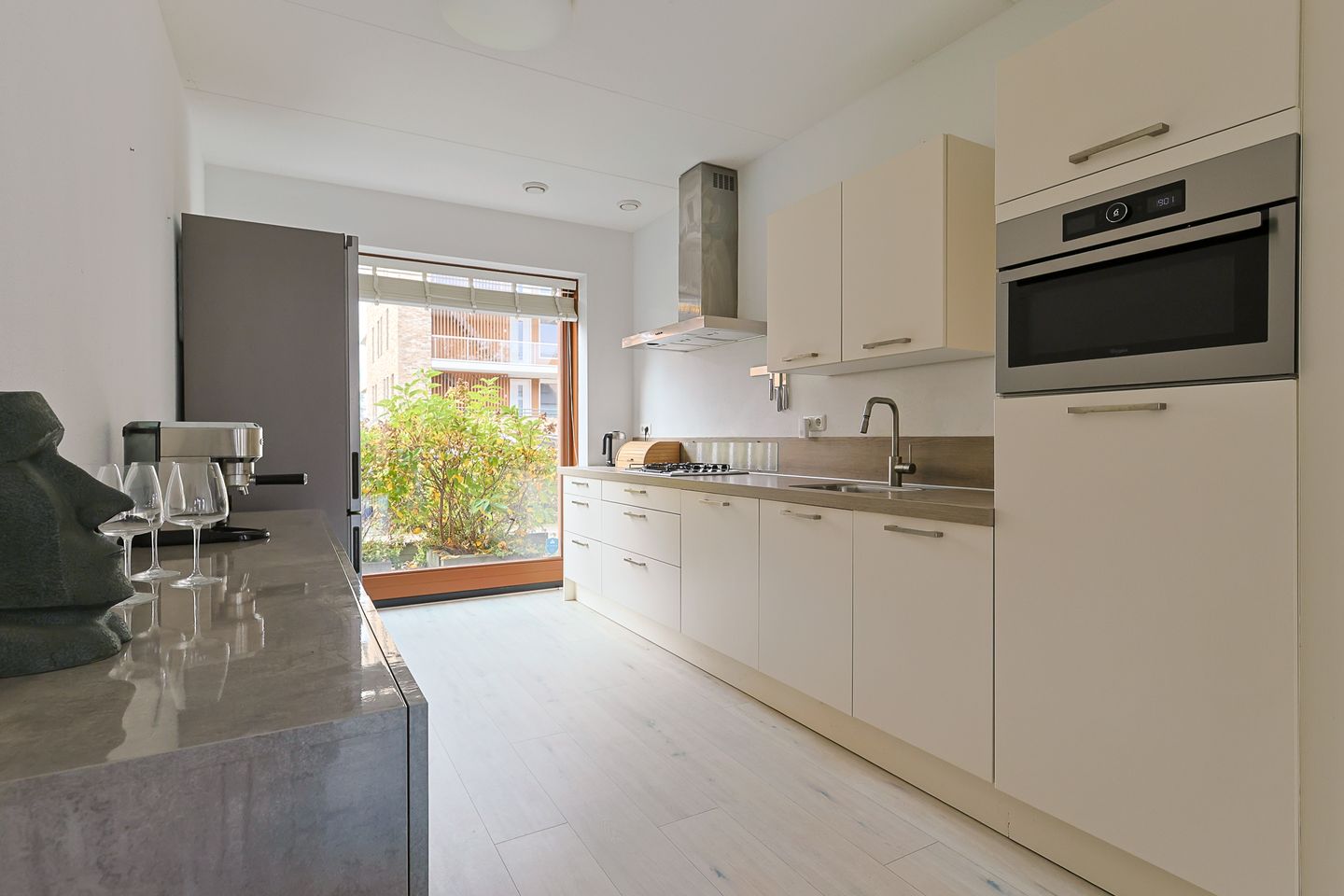 Foto 14 van Lisdodde 106