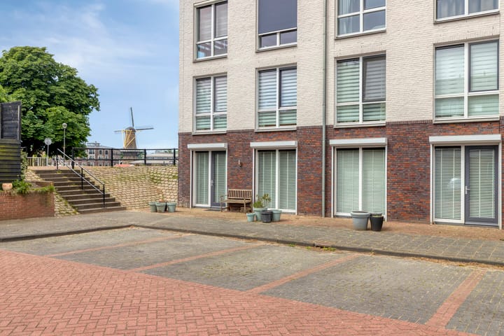 Foto 8 van Timmer Werf 103