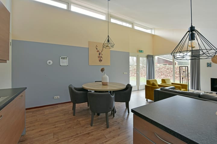 Photo 10 of Zwembadweg 1-120