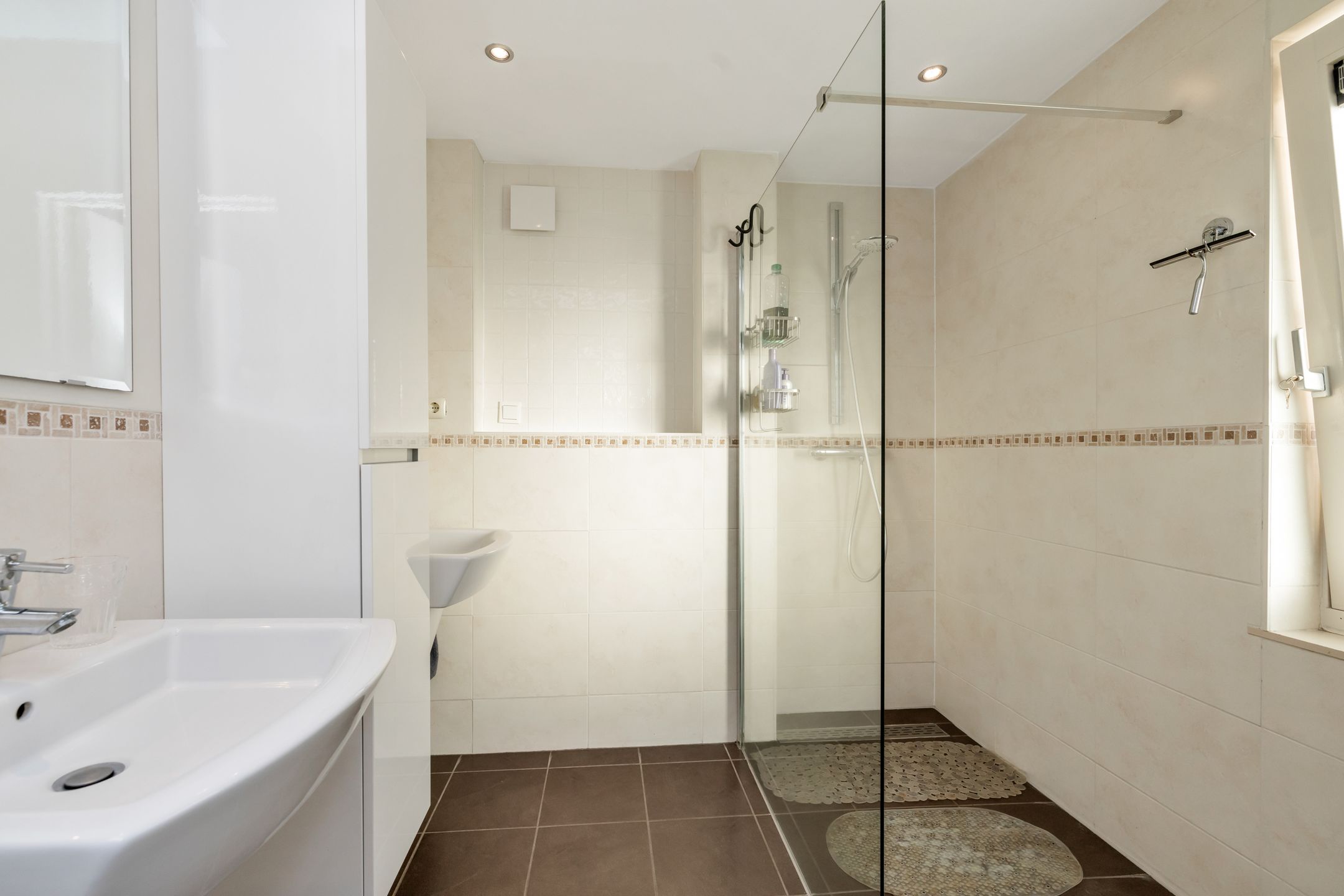 Foto 42 van Colijnstraat 49