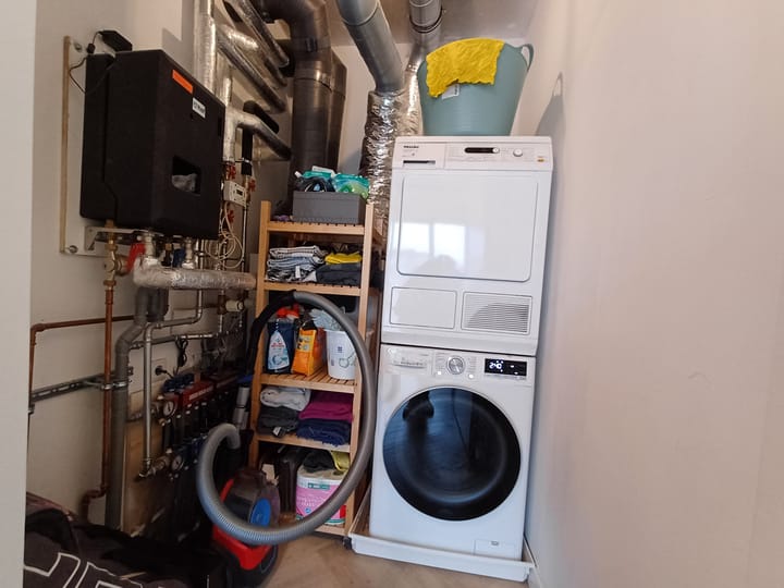 Photo 11 of Torenallee 69-038