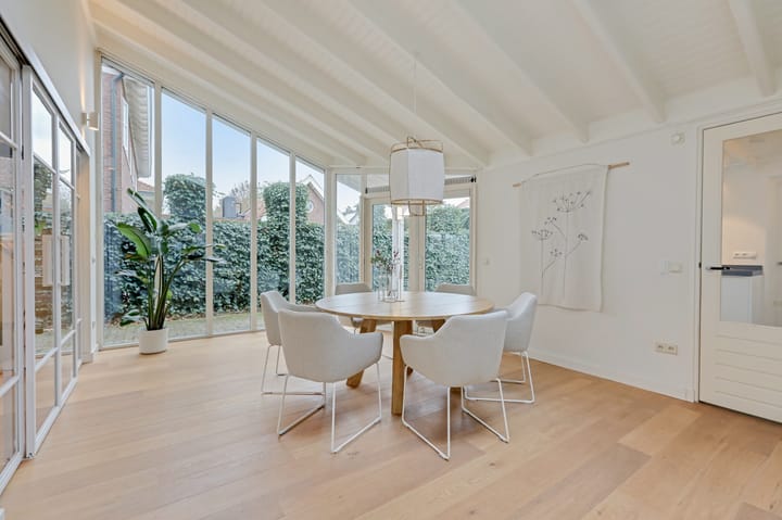 Photo 19 of Loolaan 21