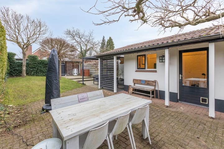 Photo 29 of Loolaan 21