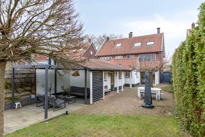 Photo 36 of Loolaan 21