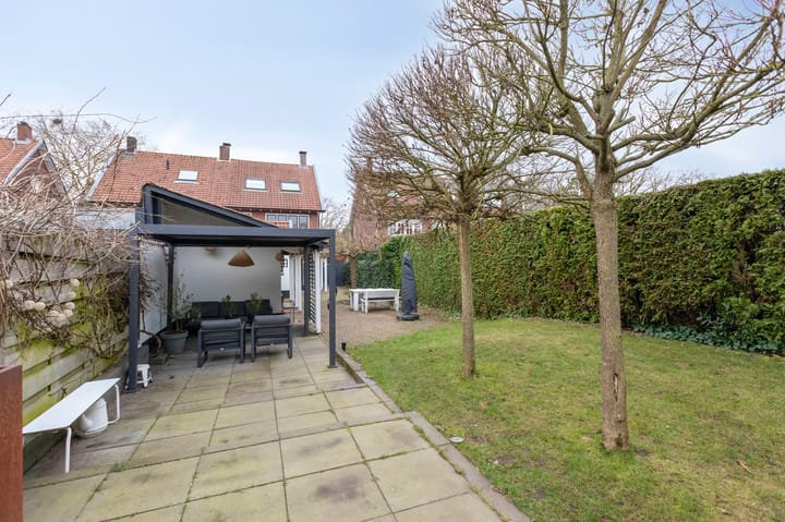 Photo 37 of Loolaan 21