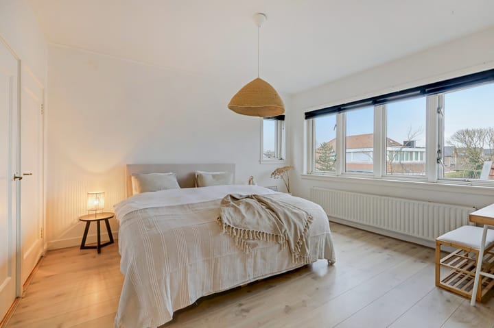 Photo 48 of Loolaan 21