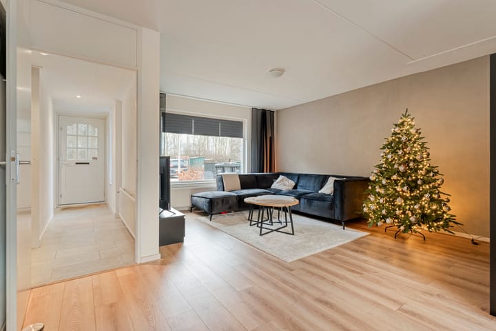 Foto 10 van Betsy Trompetterstraat 17