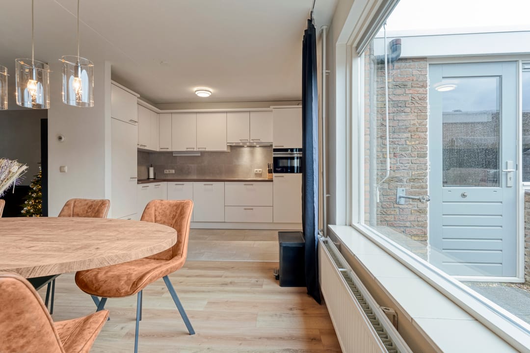 Foto 17 van Betsy Trompetterstraat 17