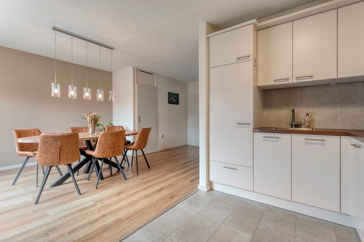 Foto 19 van Betsy Trompetterstraat 17