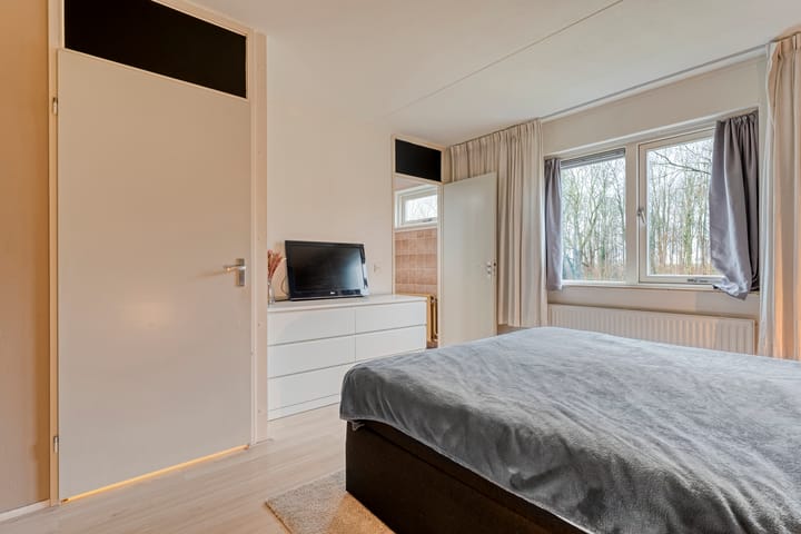 Foto 26 van Betsy Trompetterstraat 17