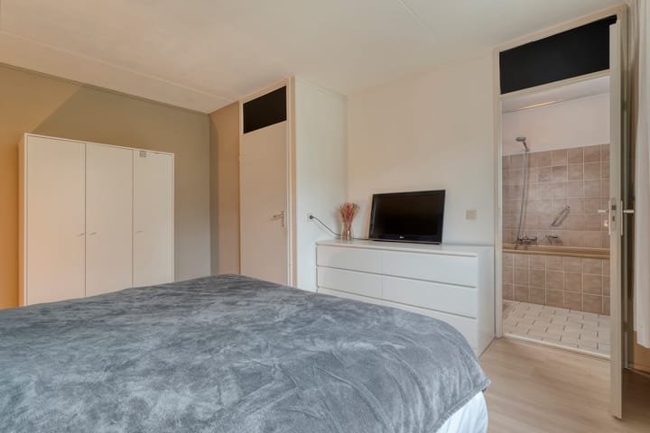 Foto 27 van Betsy Trompetterstraat 17